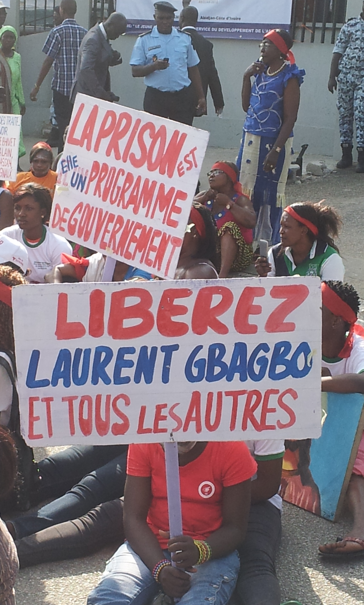 Article : Libérez nos maris, libérez Laurent Gbagbo …